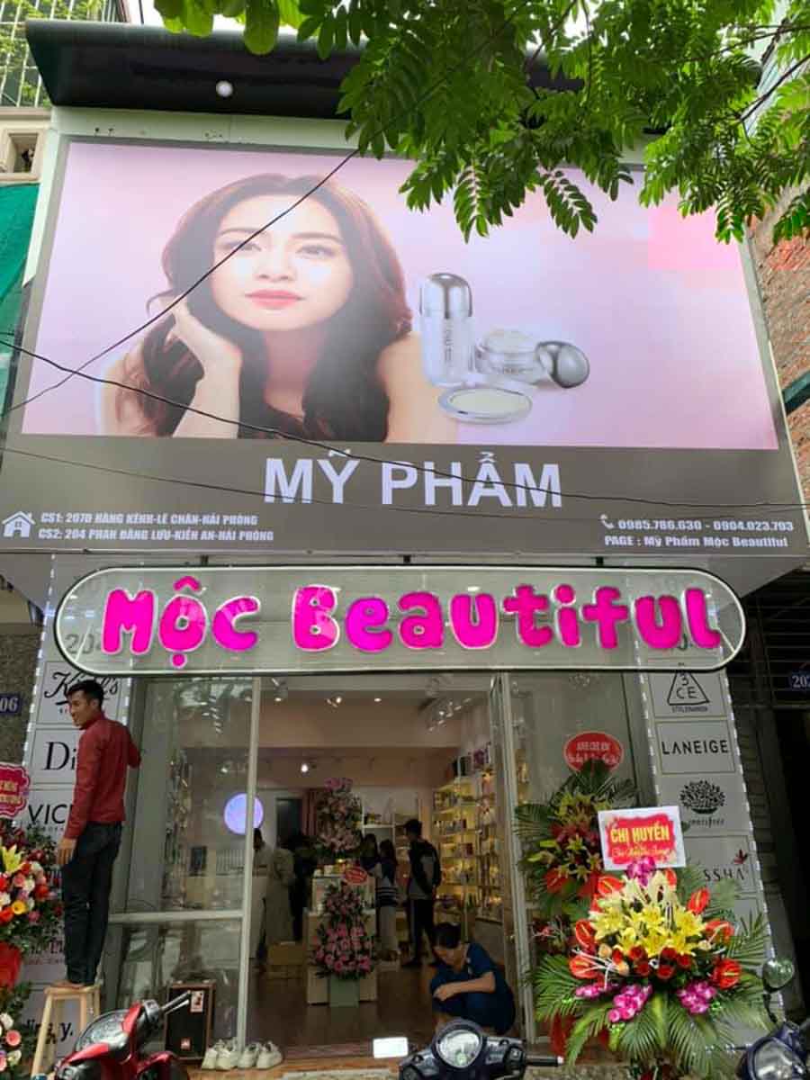 Mẫu Biển Quảng Cáo Mỹ Phẩm Đẹp Năm 2026