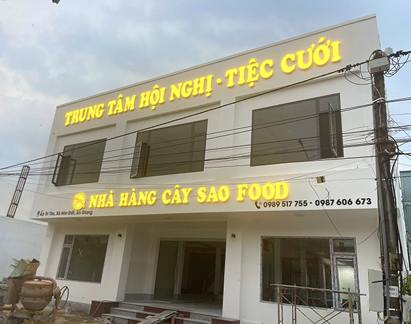 Thi Công Bảng Hiệu Nhà Hàng Đẹp