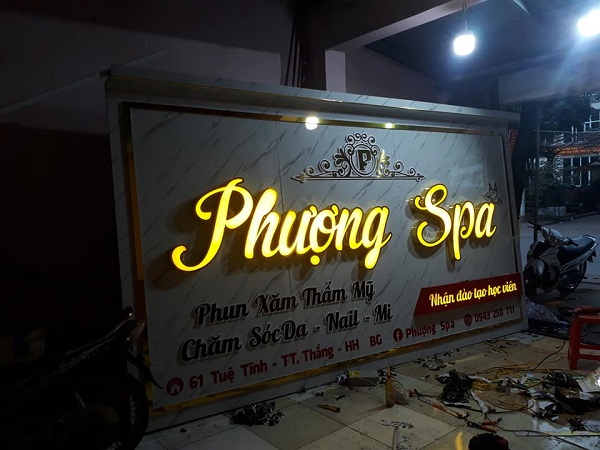 Thiết Kế Biển Hiệu Phun Xăm Thẩm Mỹ Đẹp