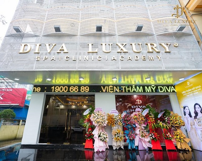 Thiết Kế Biển Hiệu Phun Xăm Thẩm Mỹ Đẹp