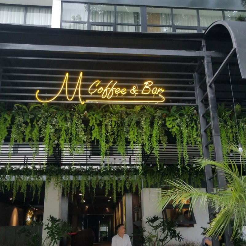 Thi Công Bảng Hiệu Đẹp Cho Quán Cafe Chuyên Nghiệp