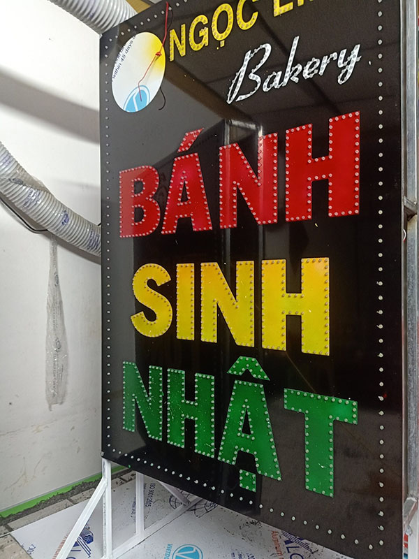 Mẫu Biển Hiệu Tiệm Bánh Đẹp Năm 2026
