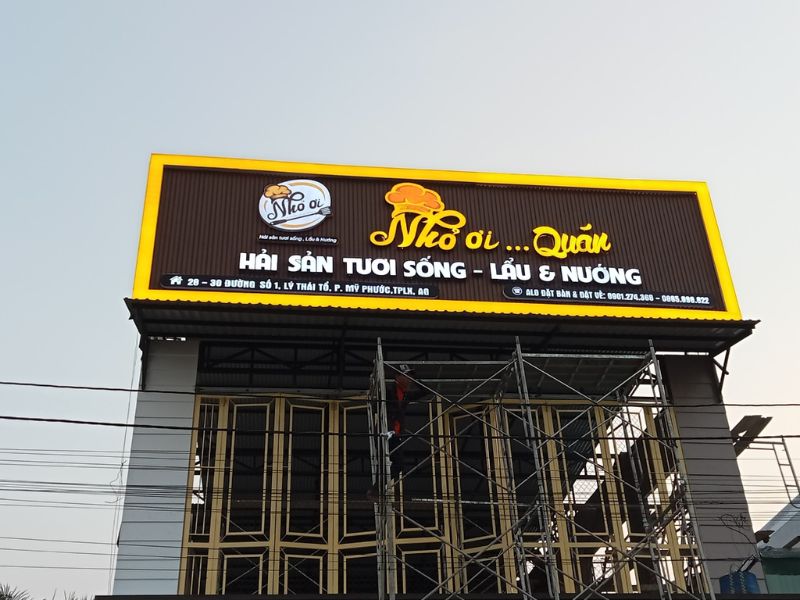 Mẫu Biển Quảng Cáo Quán Lẩu Đẹp Năm 2026
