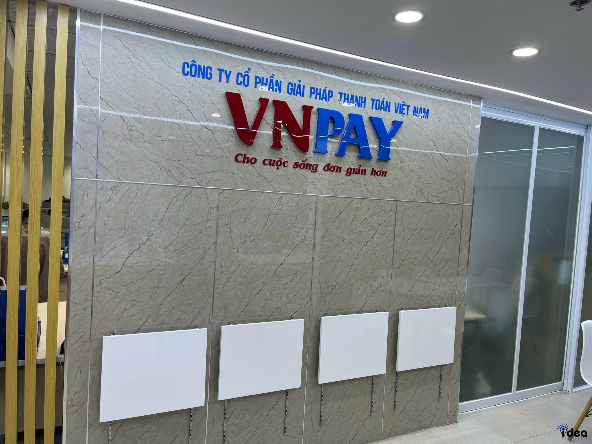 Mẫu Bảng Mica Công Ty Đẹp Năm 2026