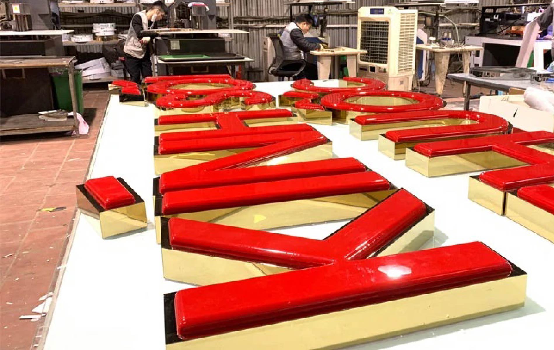 Mẫu Bảng Mica Công Ty Đẹp Năm 2026