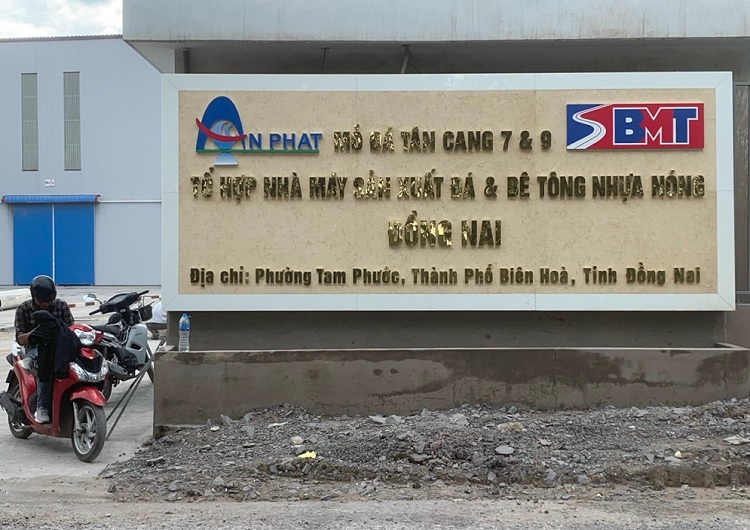 Mẫu Bảng Hiệu Inox Đẹp