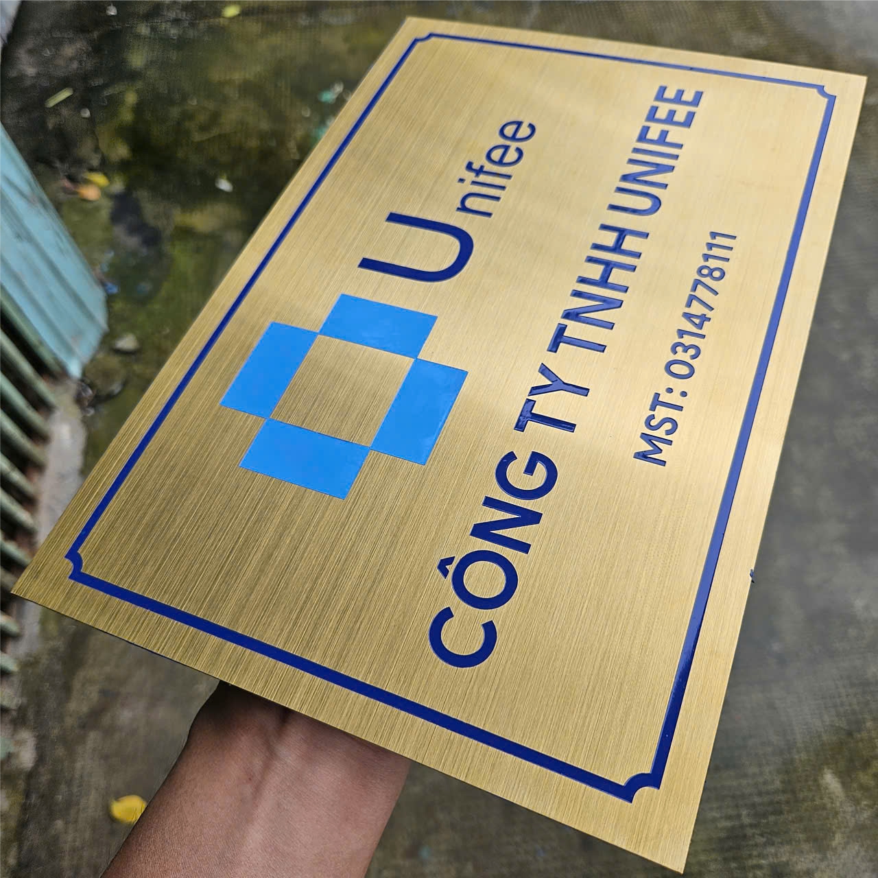 Mẫu Bảng Hiệu Inox Đẹp