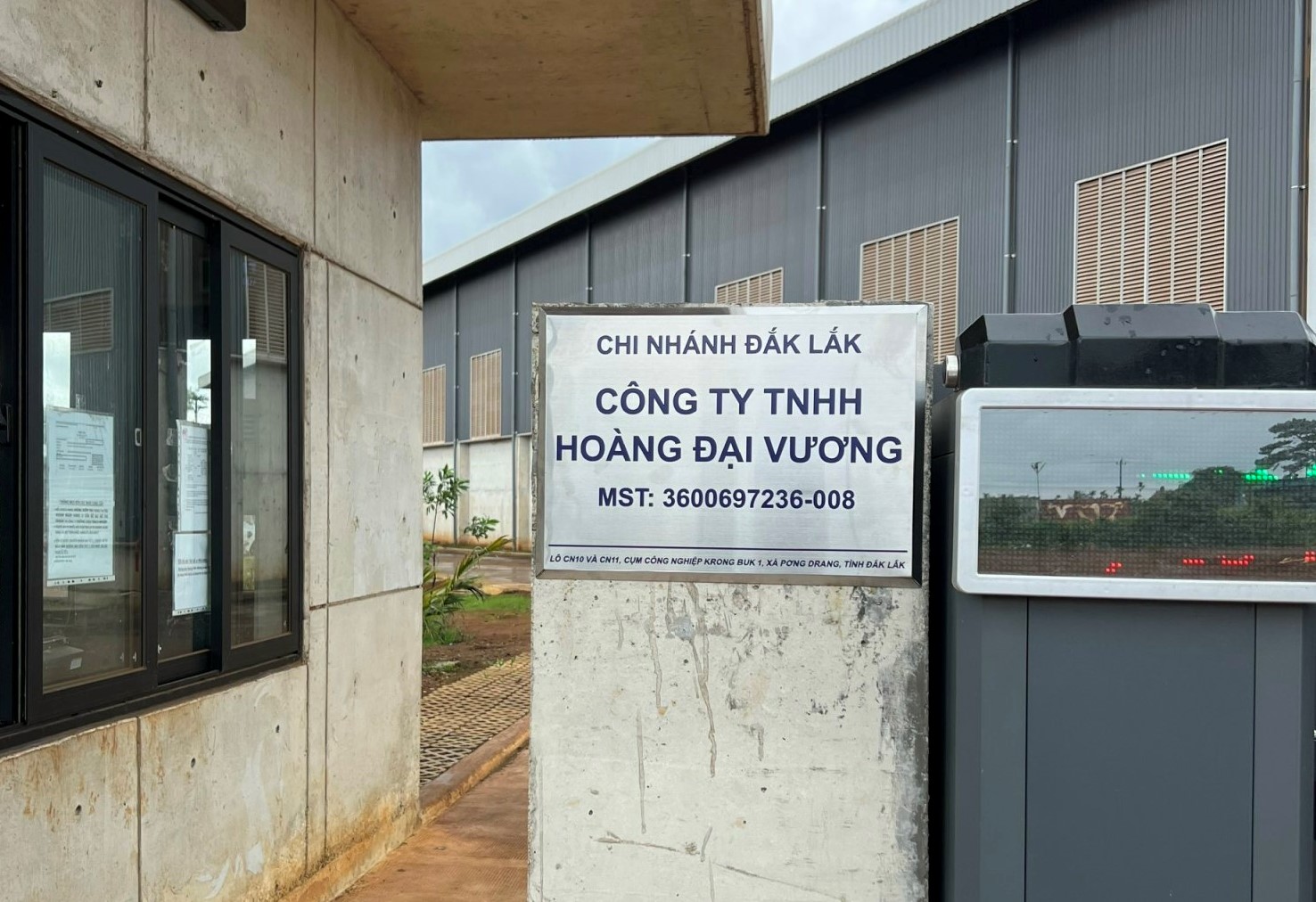 Mẫu Bảng Hiệu Inox Đẹp Năm 2026