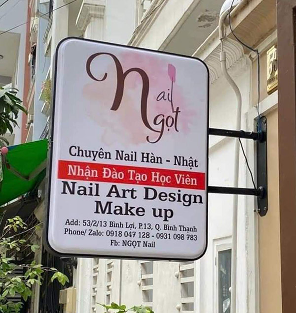Bảng Hiệu Treo Đẹp