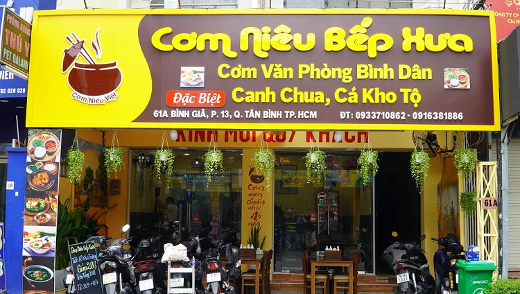 Thi Công Bảng Hiệu Quán Cơm Đẹp