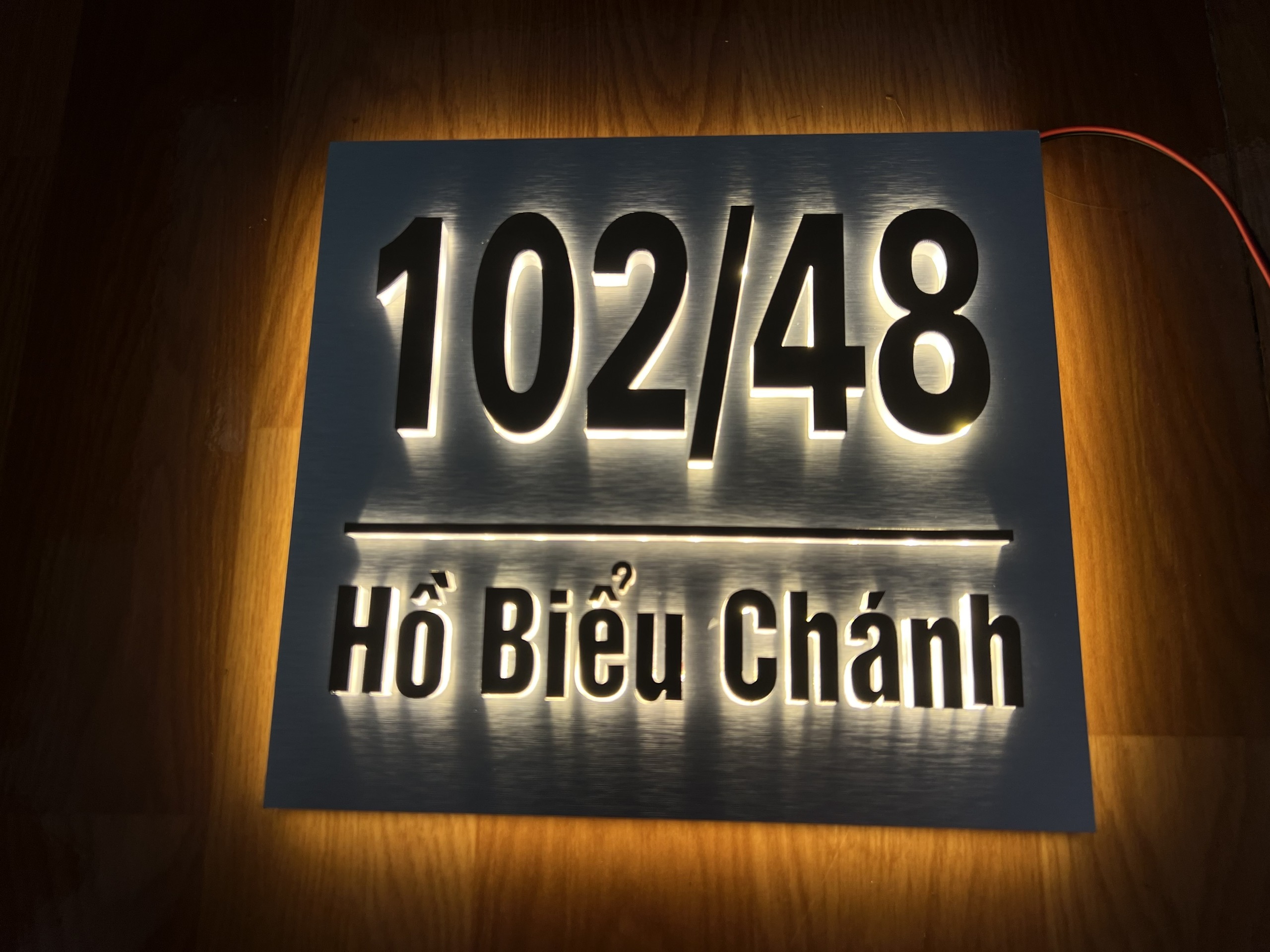 Mẫu Biển Phòng Khách Sạn Đẹp Năm 2026