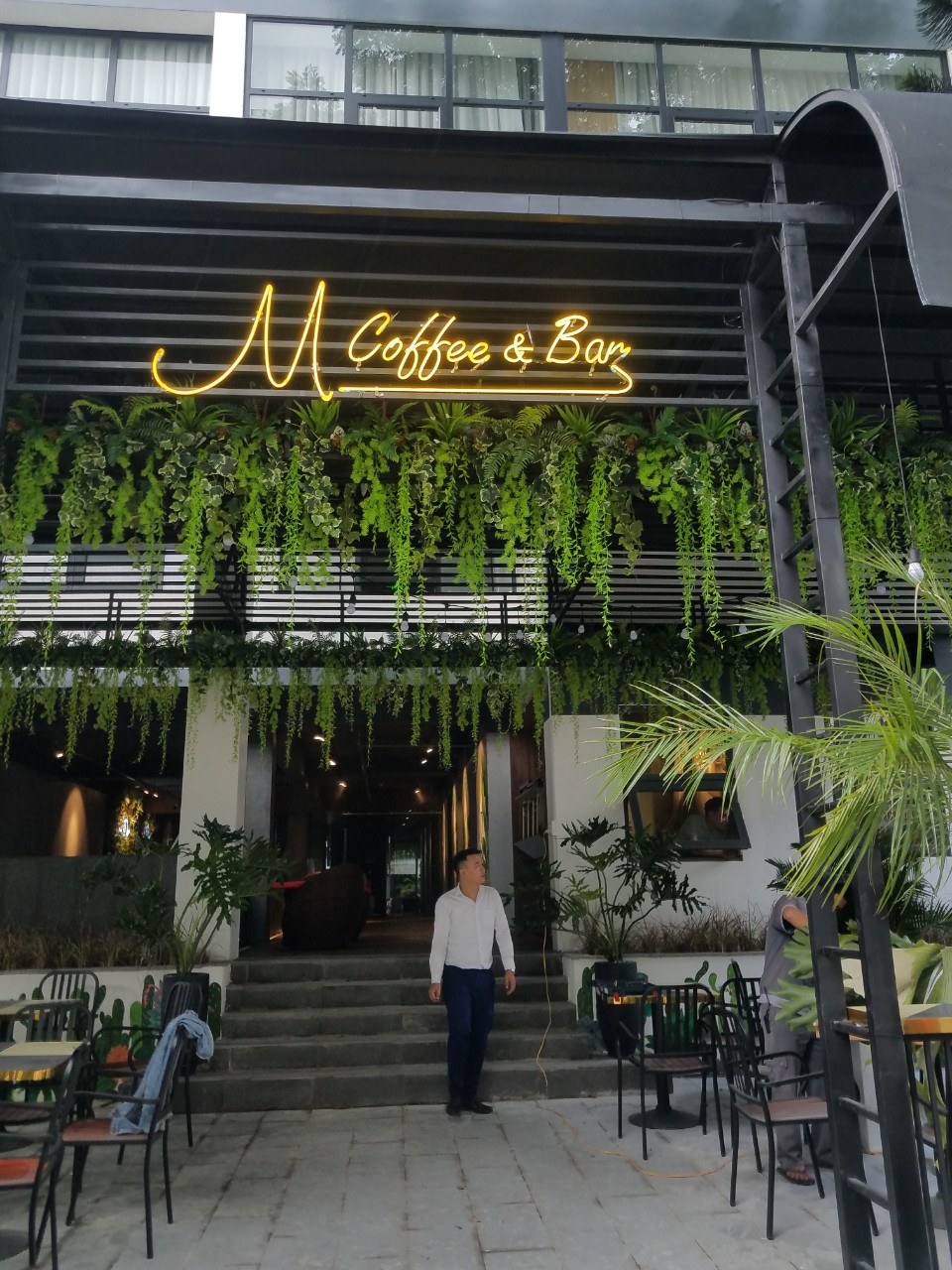 Thi Công Biển Hiệu Quán Cà Phê Đẹp