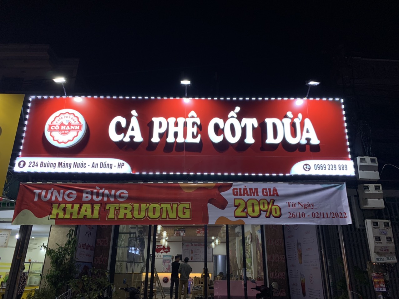 Thiết Kế Biển Hiệu Quán Cà Phê Đẹp