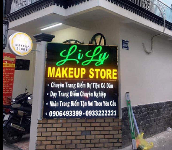 Thi Công Bảng Hiệu Makeup Đẹp, Sang Trọng
