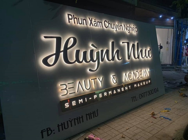 Mẫu Bảng Hiệu Makeup Đẹp