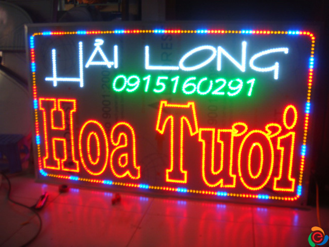 Thi Công Bảng Hiệu Hộp Đèn LED Đẹp