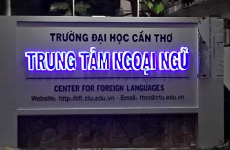 Mẫu Biển Hiệu Trung Tâm Ngoại Ngữ Đẹp