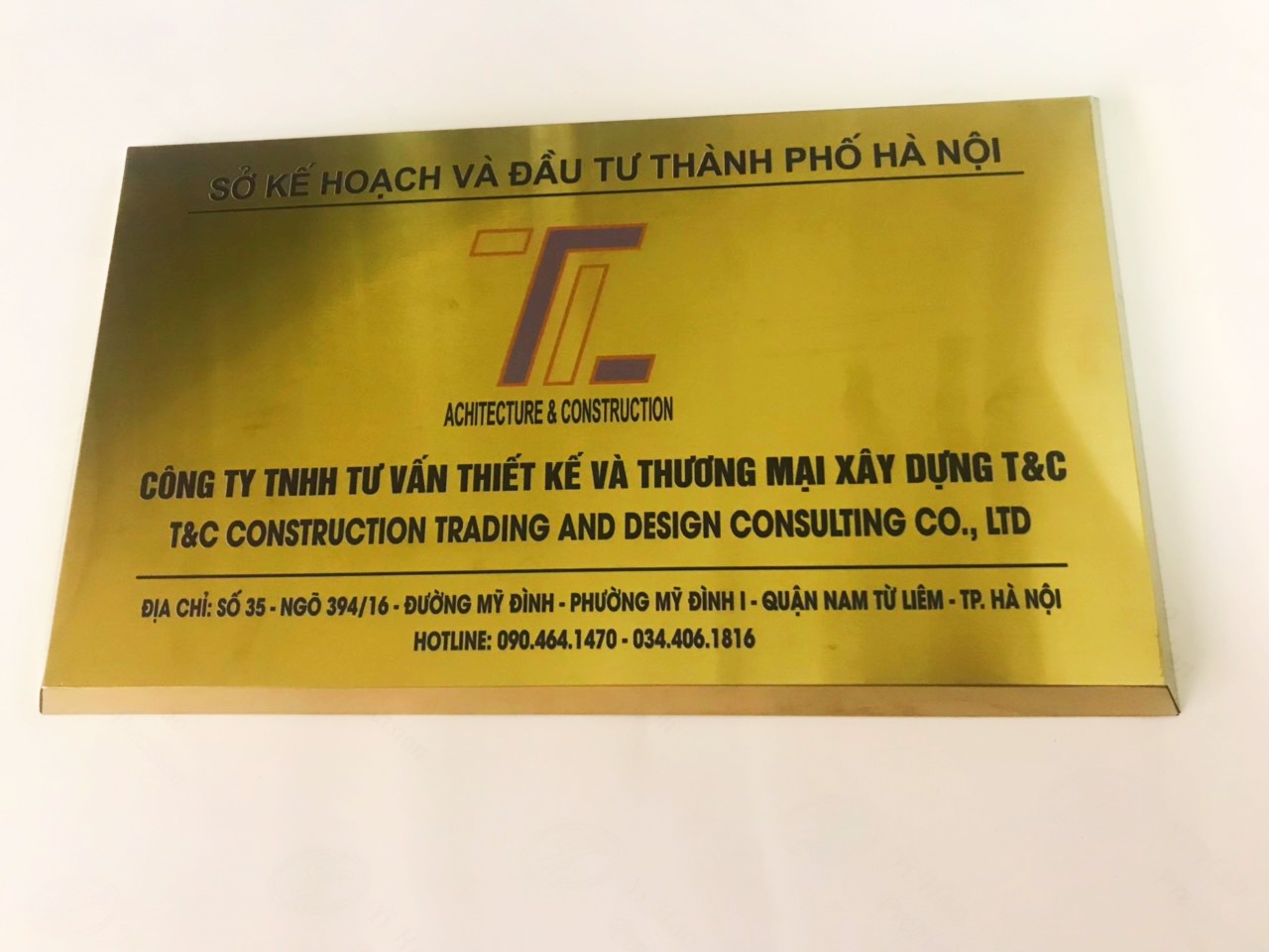 Làm Bảng Hiệu Công Ty Giá Rẻ