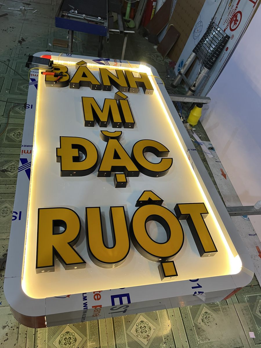 Mẫu Bảng Hiệu Hộp Đèn Chữ Nổi Đẹp