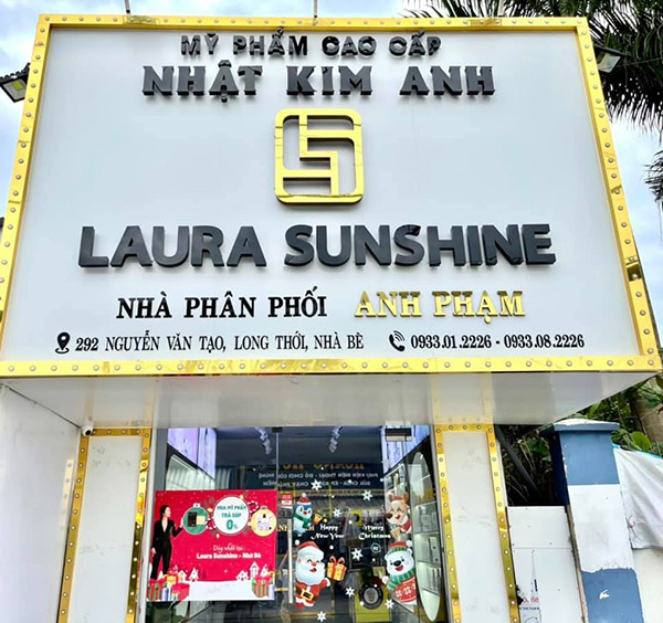 Thi Công Bảng Hiệu Shop Mỹ Phẩm Đẹp