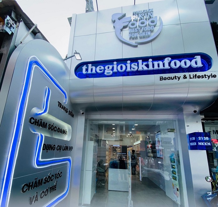 Thiết Kế Bảng Hiệu Shop Mỹ Phẩm Đẹp