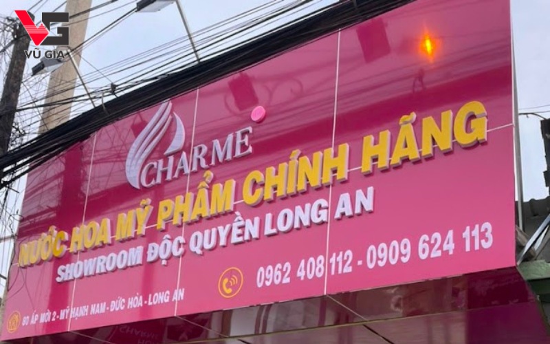 Bảng Hiệu Quảng Cáo Chuyên Nghiệp: Dấu Ấn Độc Đáo Cho Thương Hiệu