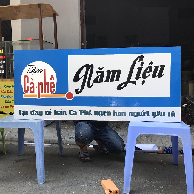 Mẫu Bảng Hiệu Vintage Đẹp