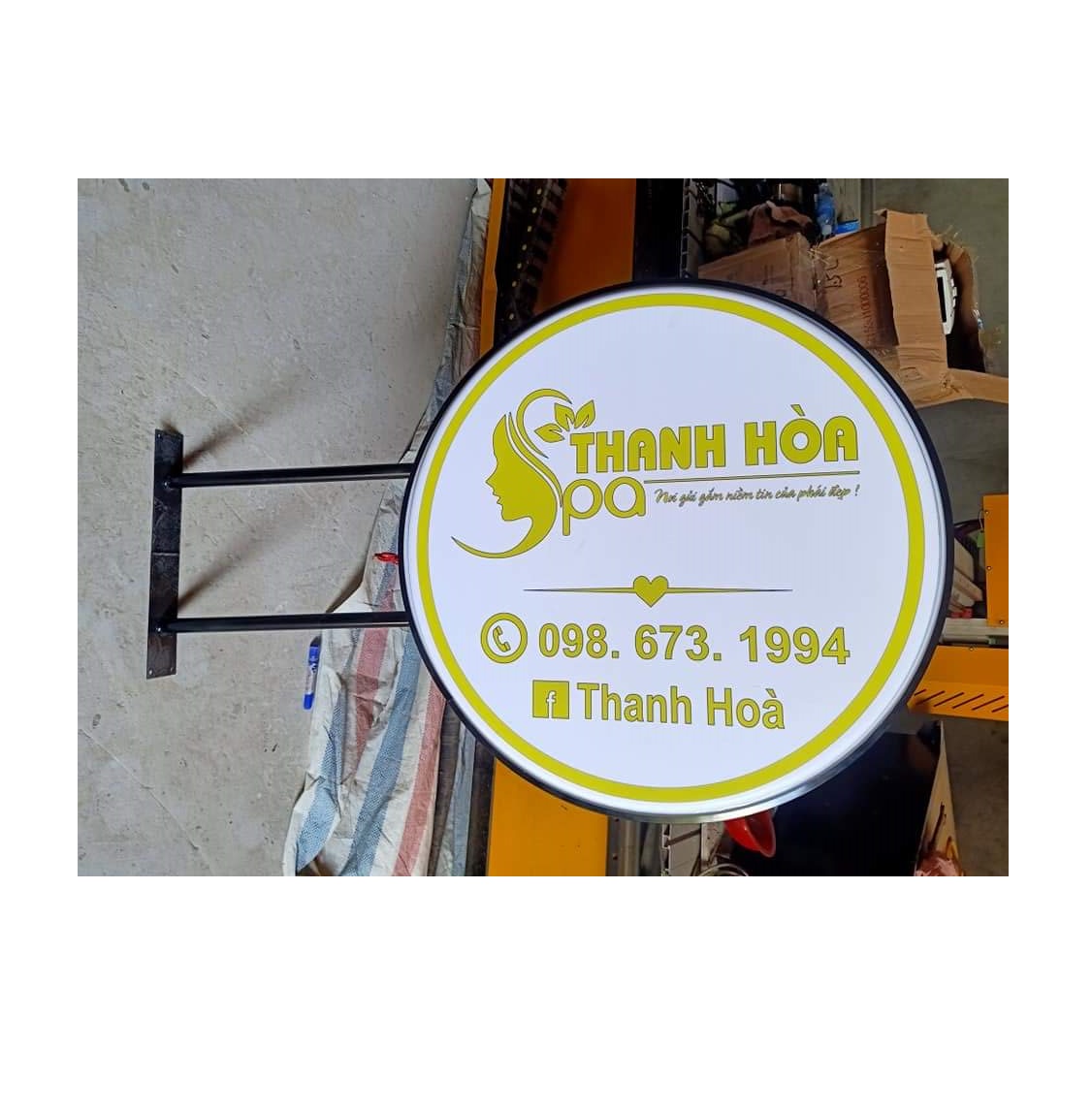Mẫu Biển Hút Nổi Tròn Đẹp