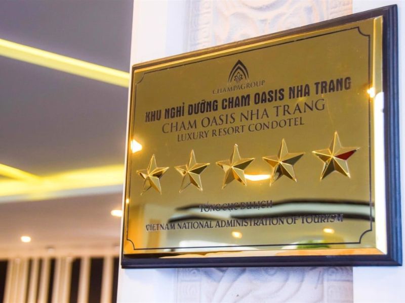 Thiết Kế Bảng Hiệu Inox Vàng Đẹp