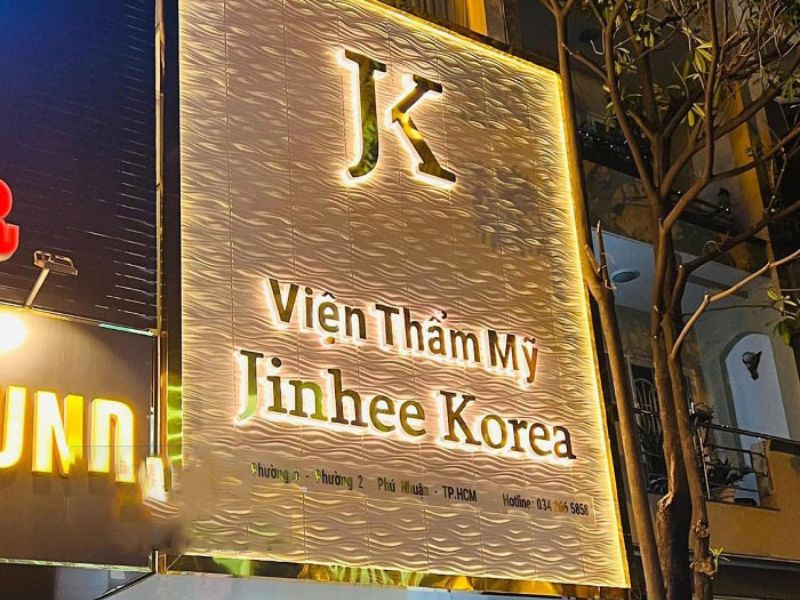 Làm Bảng Hiệu Inox Vàng TPHCM