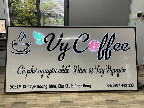 Mẫu Bảng Hiệu Cà Phê Đẹp Năm 2026