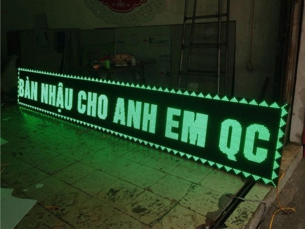 Bảng quảng cáo LED ma trận