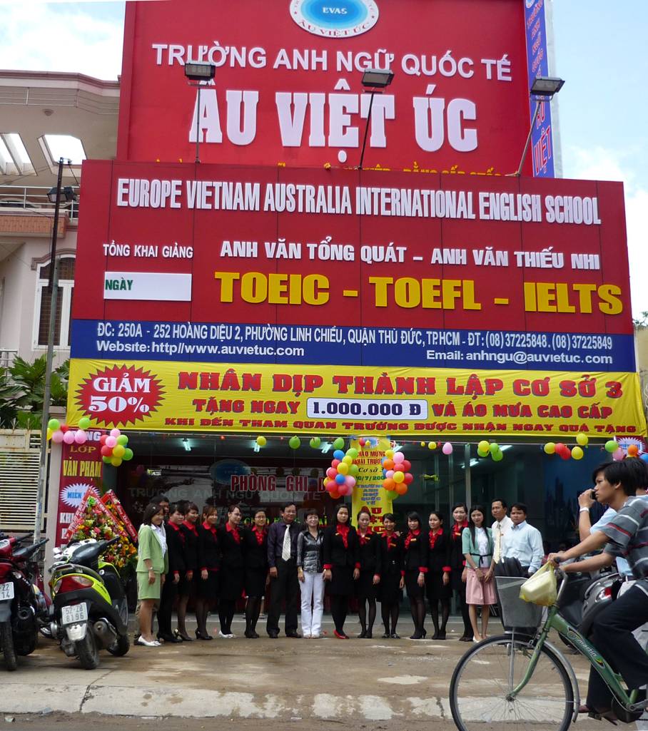 Biển quảng cáo trung tâm ngoại ngữ