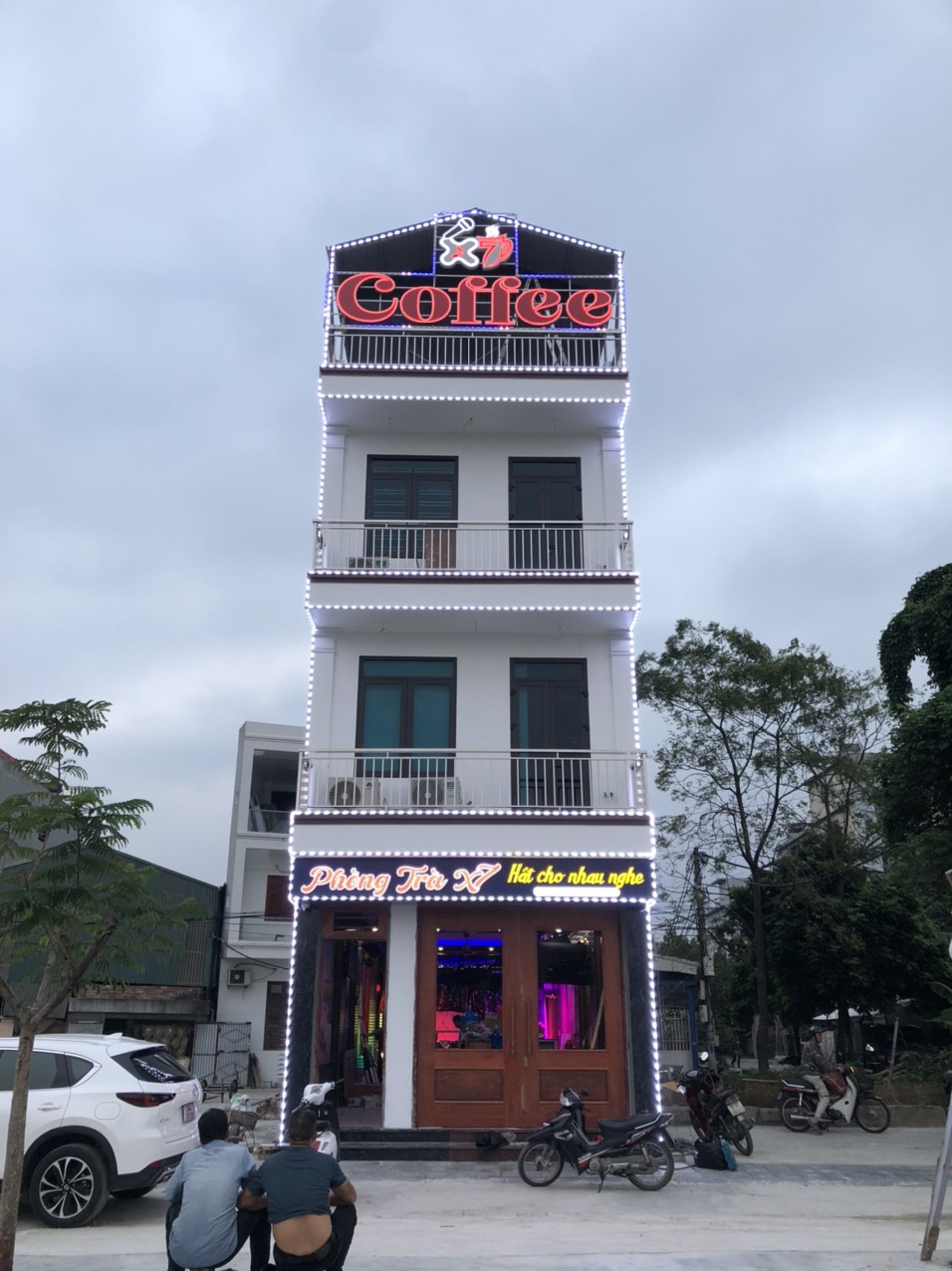 Biển Quảng Cáo Shophouse