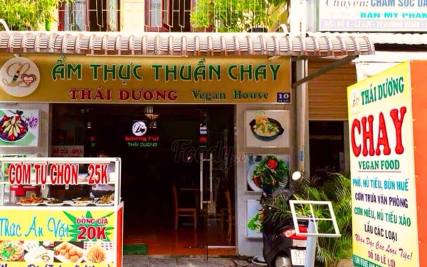 Mẫu bảng hiệu quán chay đẹp, độc đáo và thu hút khách