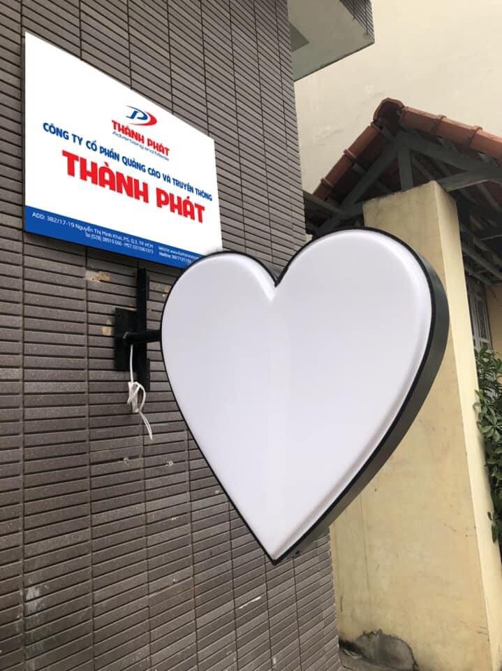 Chuyên Làm Bảng Hiệu Hộp Đèn