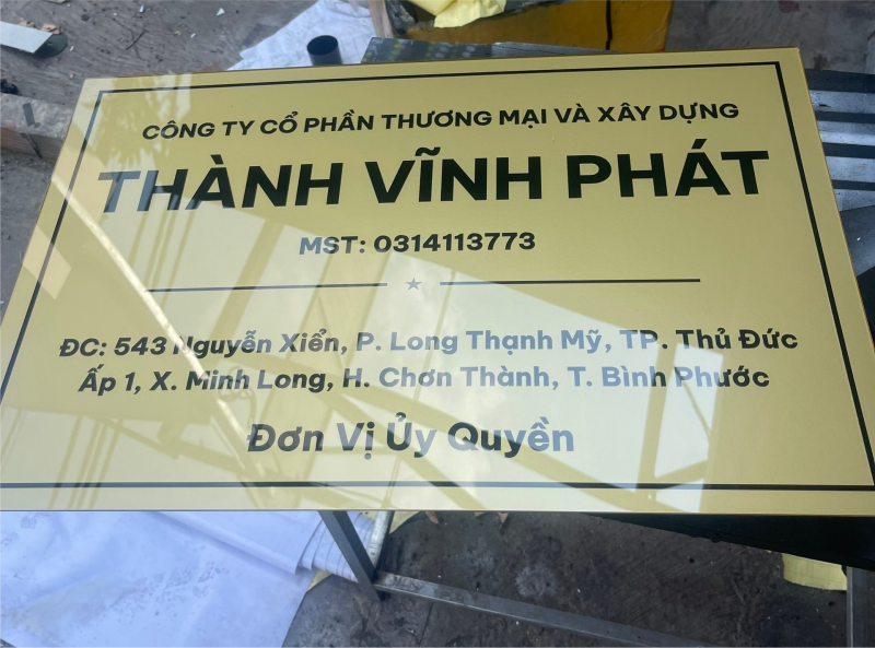 Làm Bảng Hiệu Công Ty Mica TP.HCM