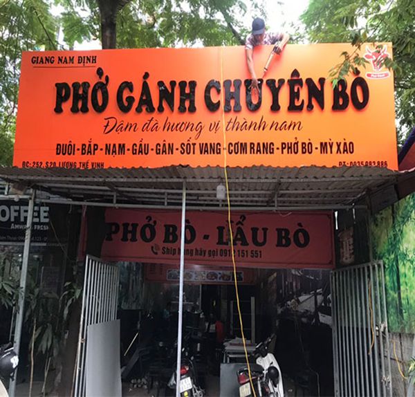 Thiết kế bảng hiệu quán ăn
