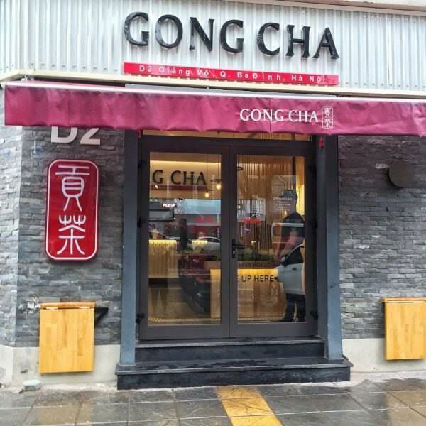 Biển hiệu quán trà sữa