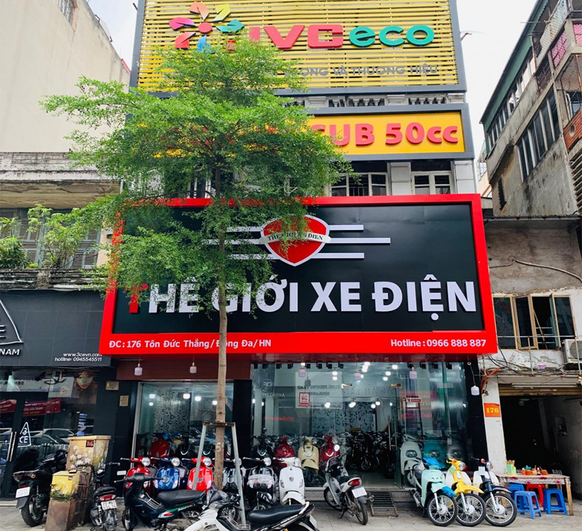 Biển quảng cáo xe điện