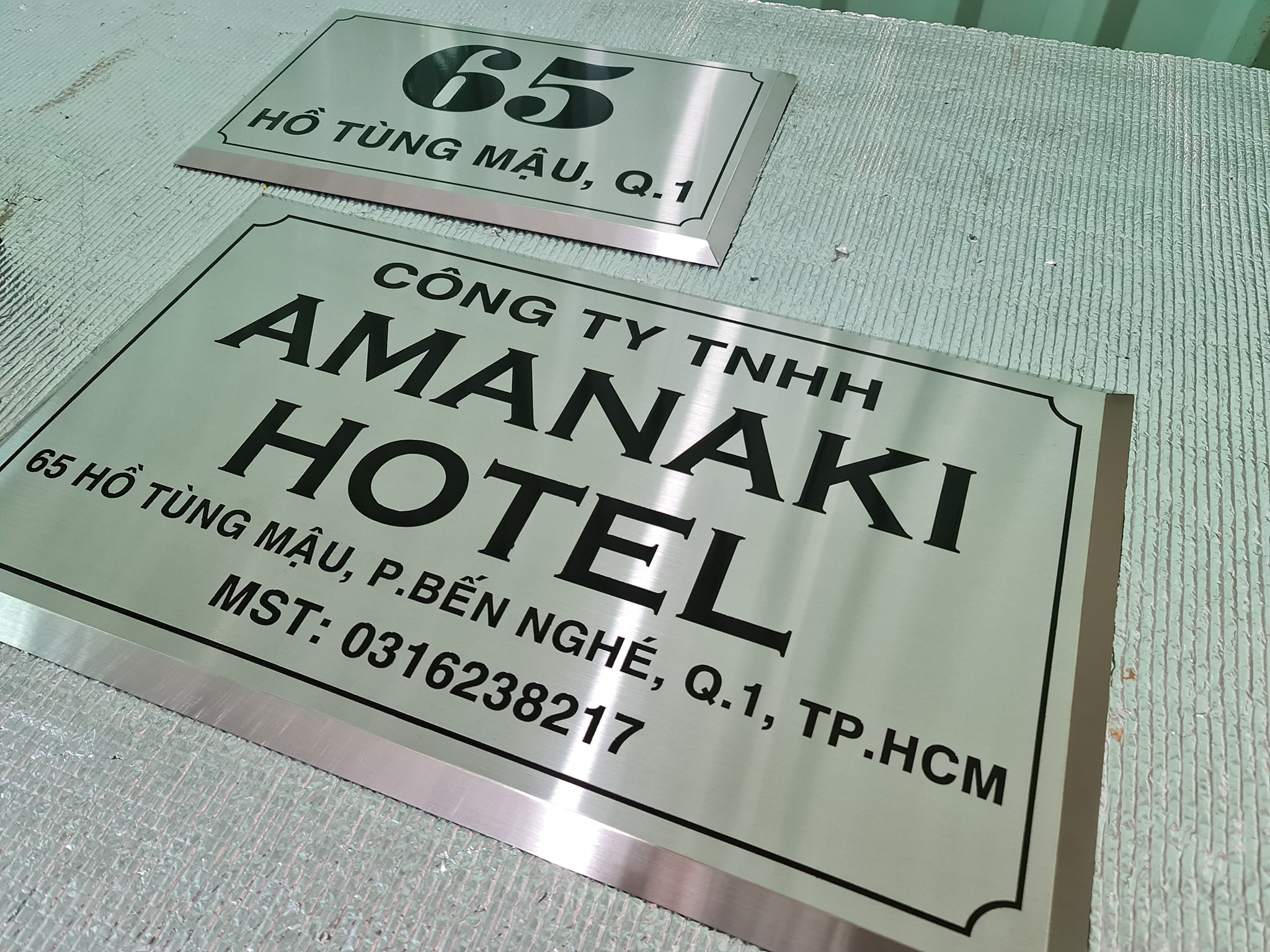 Bảng tên văn phòng đại diện