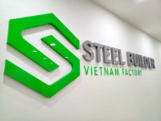 Thi công chữ nổi mica chuyên nghiệp tại TP.HCM