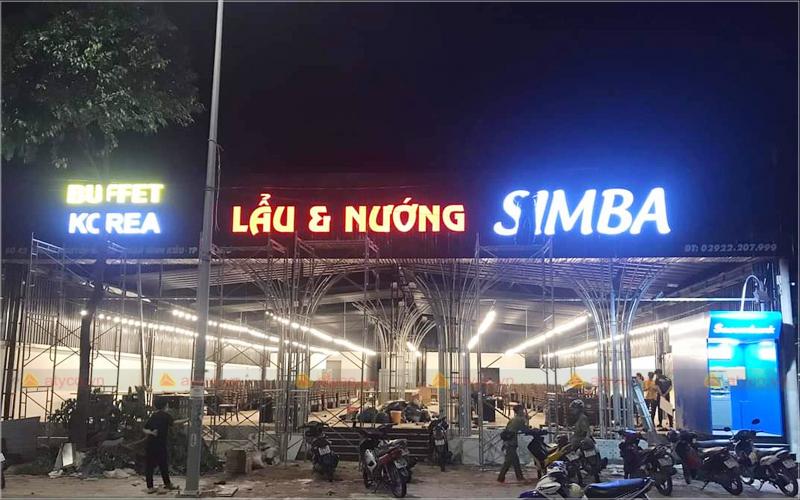 Biển quảng cáo quán lẩu