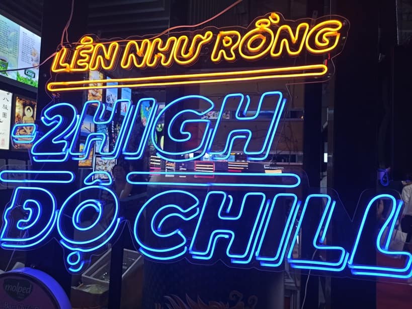 Biển quảng cáo quán lẩu