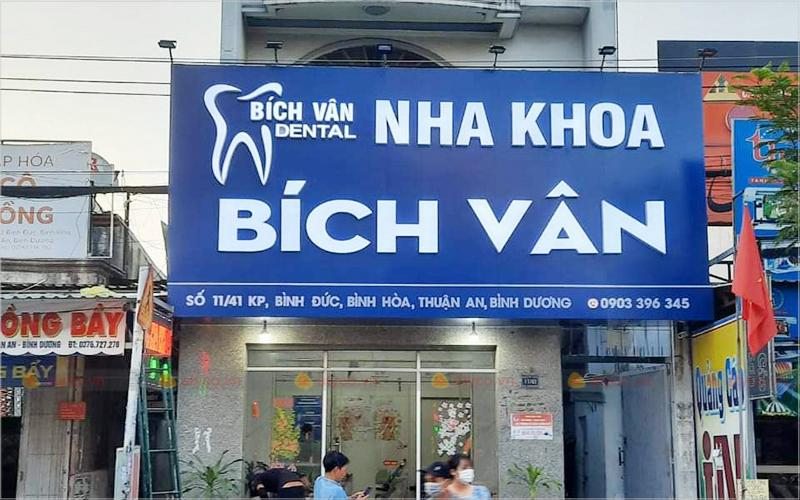Bảng quảng cáo nha khoa