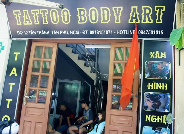 Biển quảng cáo xăm hình nghệ thuật