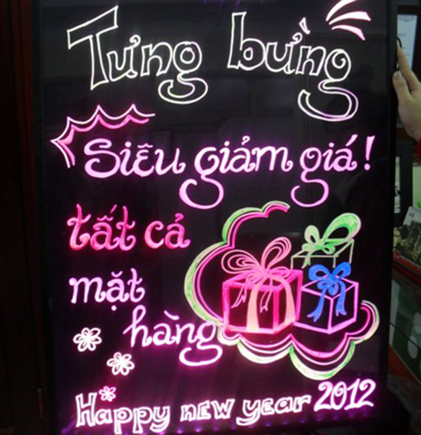 Trang trí bảng hiệu đẹp