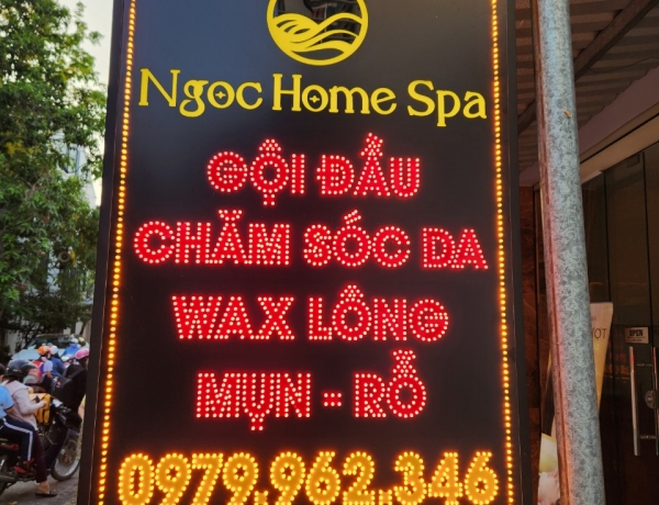 Bảng hiệu đèn LED spa
