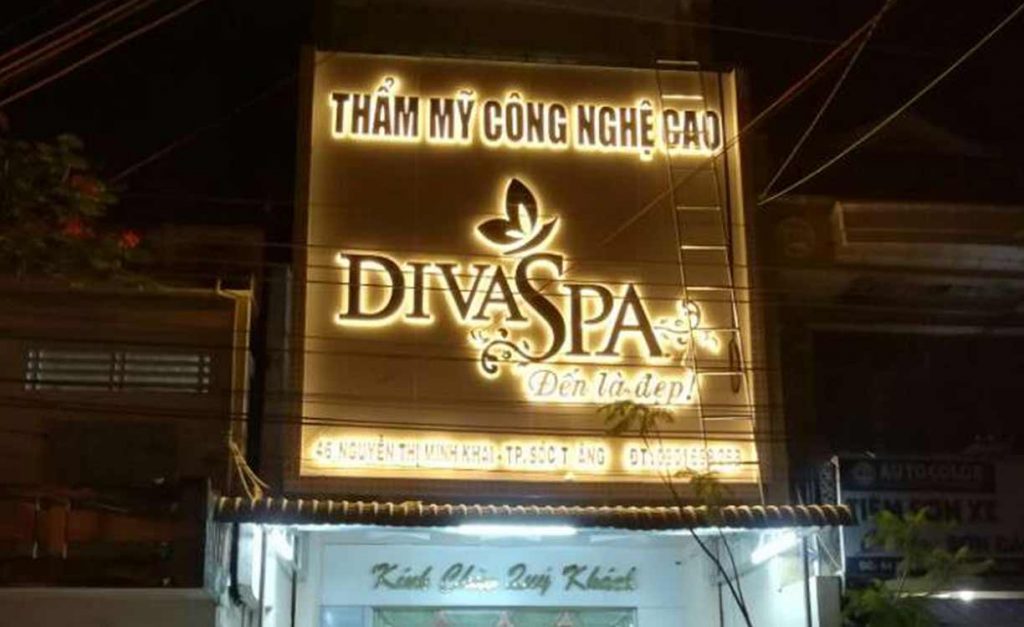 Bảng hiệu đèn LED spa