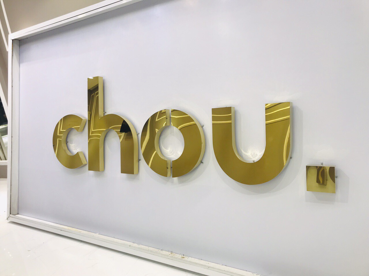 Gia công chữ inox vàng